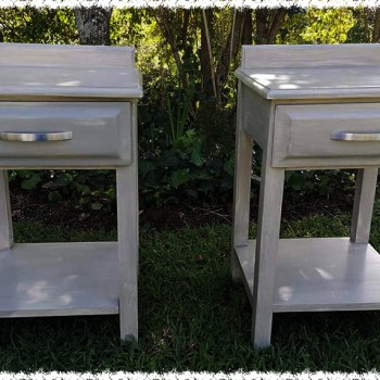 Grey-wash technique pedestals in solid wood with drawer and shelf