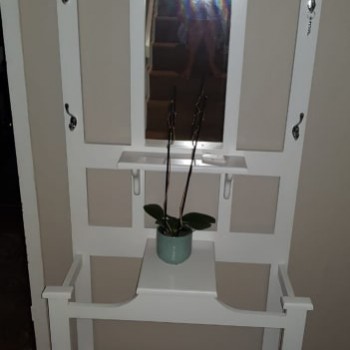 Country cottage coat rack and umbrella stand for a hallway, with mirrior